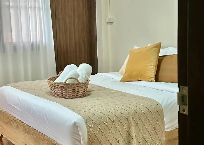 Apartment Spacious 2br2ba In Thonglor With Wifi & Balcony Bangkok