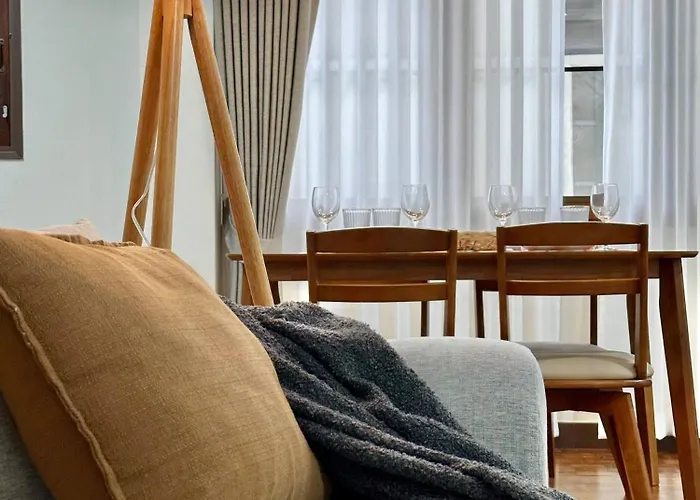 Spacious 2br2ba In Thonglor With Wifi & Balcony Apartment Bangkok