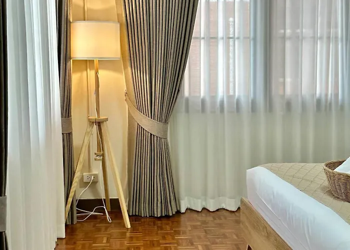 Spacious 2br2ba In Thonglor With Wifi & Balcony * Bangkok