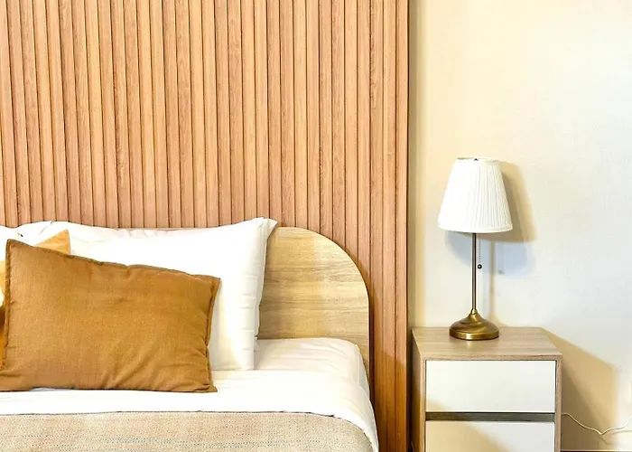 Spacious 2br2ba In Thonglor With Wifi & Balcony Bangkok